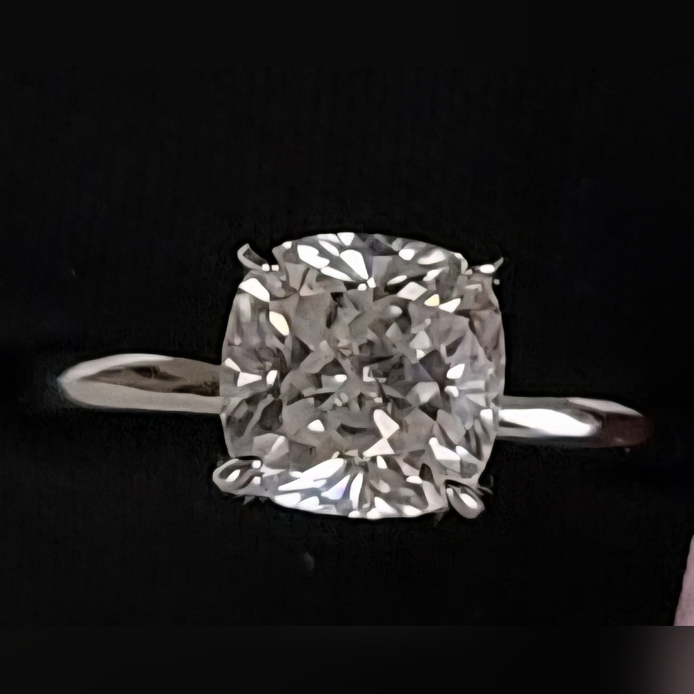 Cushion Cut 2ct Solitaire Moissanite 14k White Gold Vermeil Size 5.5 Ring
